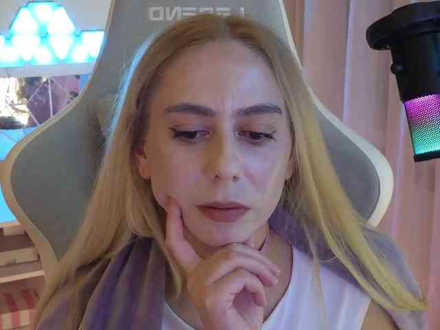 ballerina_capuchina webcam