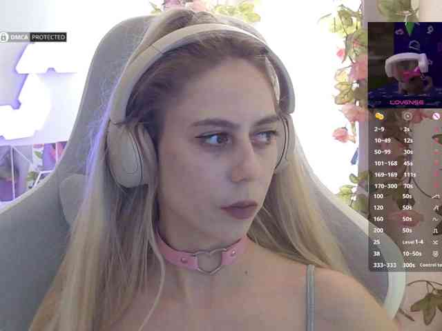 Danil__Kolbasenko webcam