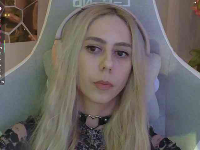 ballerina_capuchina webcam