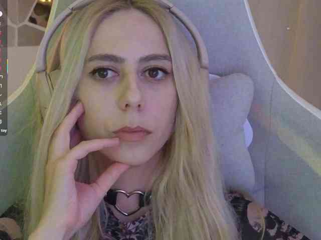 ballerina_capuchina webcam