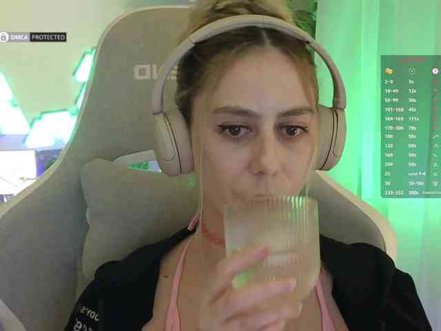 Danil__Kolbasenko webcam