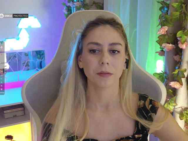 ballerina_capuchina webcam