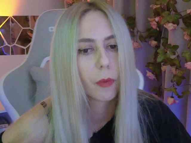 ballerina_capuchina webcam