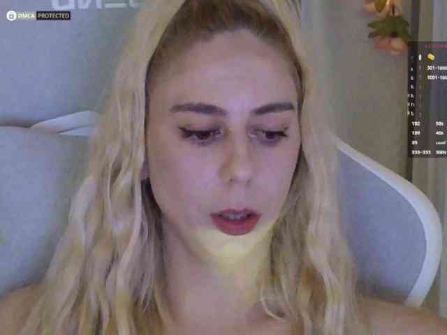 ballerina_capuchina webcam