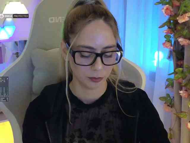 ballerina_capuchina webcam