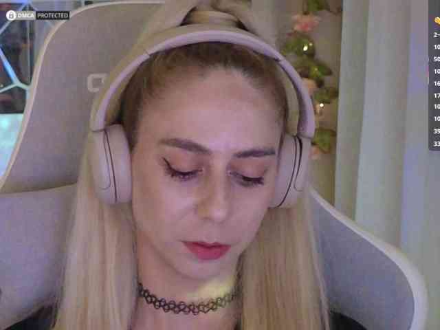 ballerina_capuchina webcam