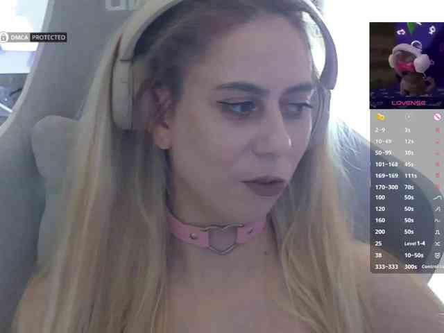 Danil__Kolbasenko webcam