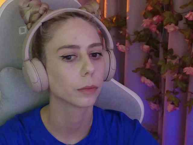 ballerina_capuchina webcam