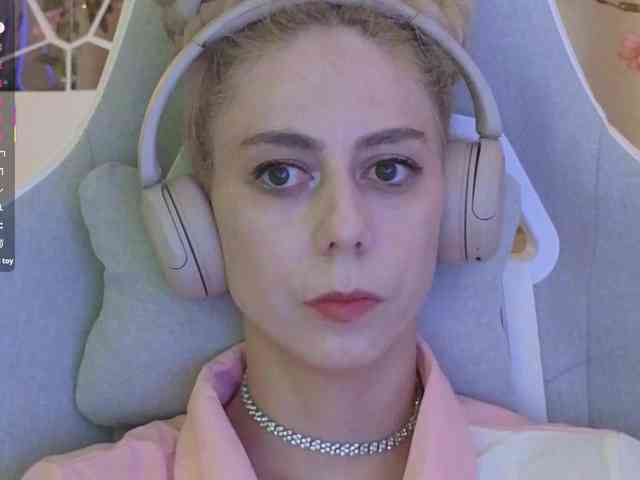 ballerina_capuchina webcam