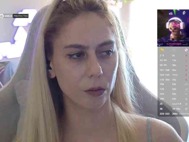 Danil__Kolbasenko webcam