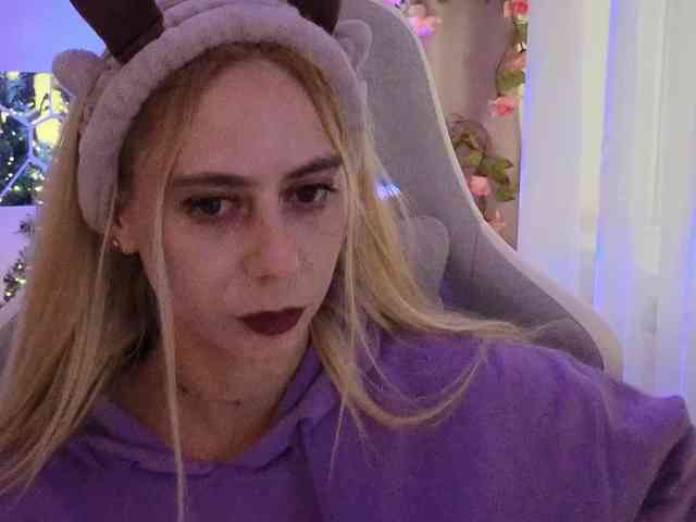 ballerina_capuchina webcam