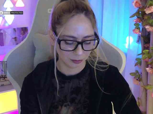 ballerina_capuchina webcam