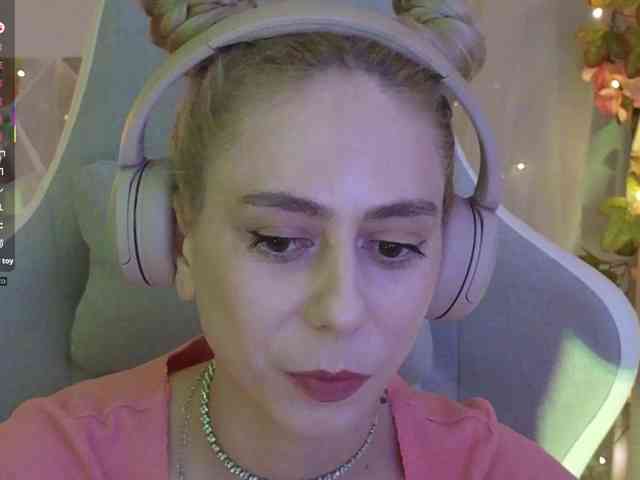 ballerina_capuchina webcam