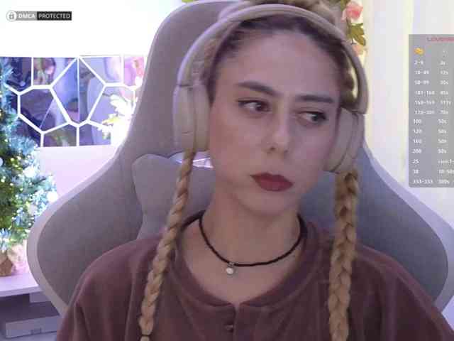 -Light-Fury- Live Webcam on BongaCams