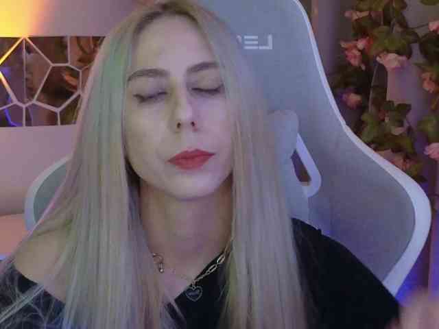 ballerina_capuchina webcam