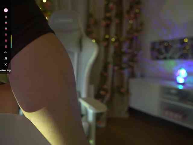 ballerina_capuchina webcam