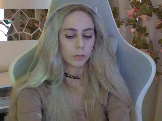 ballerina_capuchina webcam