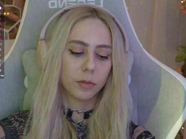 ballerina_capuchina webcam