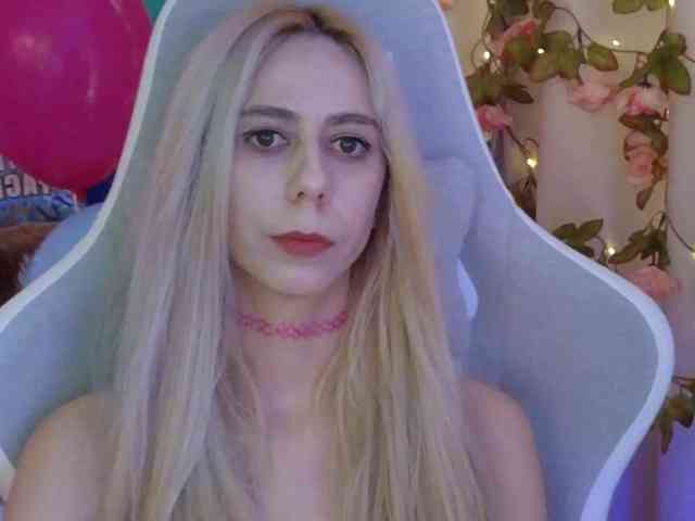 ballerina_capuchina webcam