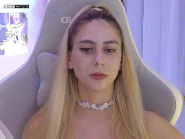 ballerina_capuchina webcam