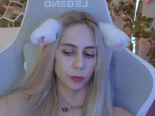 ballerina_capuchina webcam