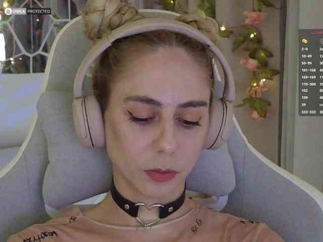ballerina_capuchina webcam