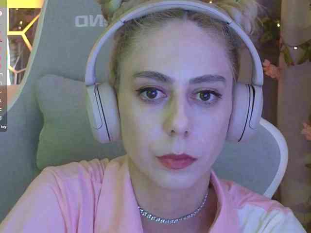 ballerina_capuchina webcam