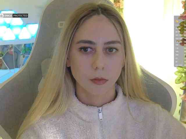 ballerina_capuchina webcam