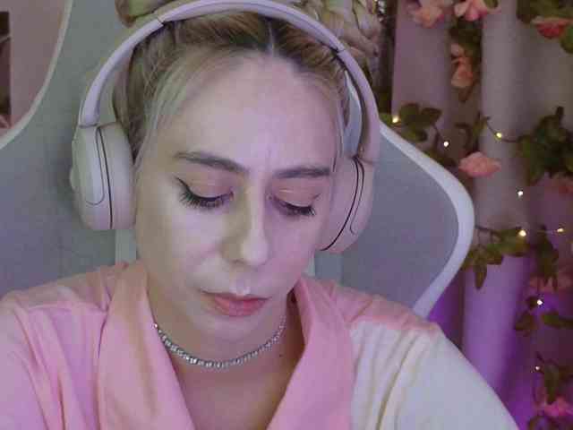 ballerina_capuchina webcam