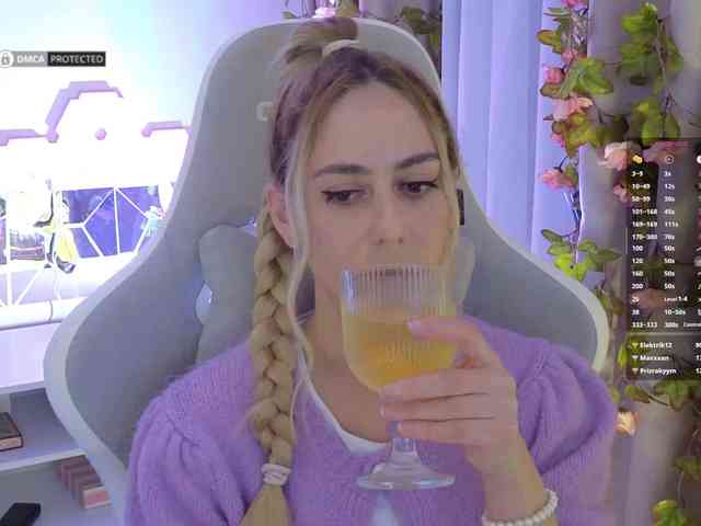 ballerina_capuchina webcam