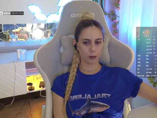 ballerina_capuchina webcam