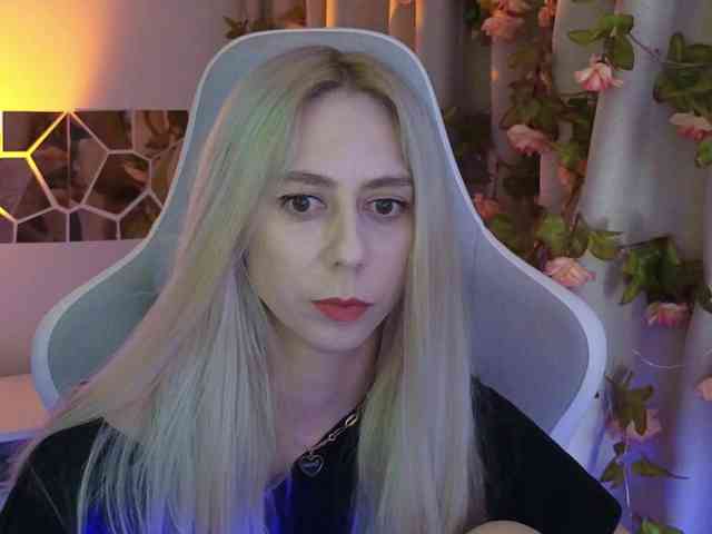 ballerina_capuchina webcam