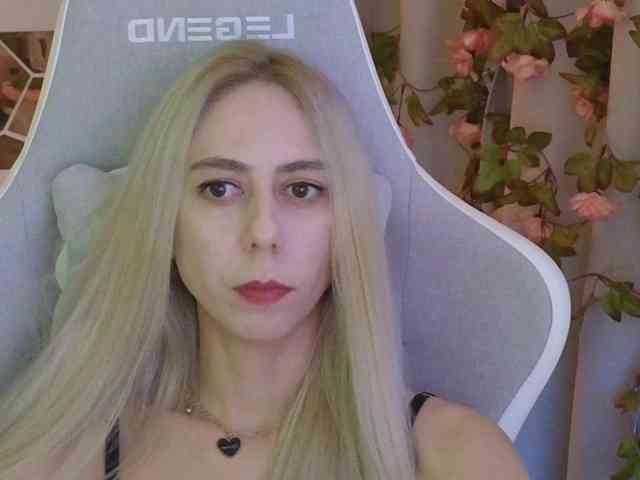 ballerina_capuchina webcam