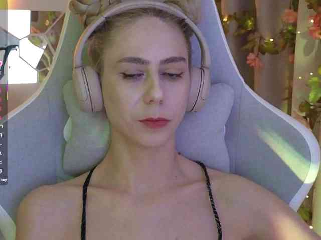 ballerina_capuchina webcam