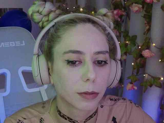 ballerina_capuchina webcam