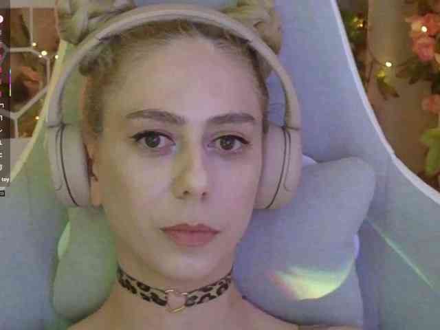 ballerina_capuchina webcam