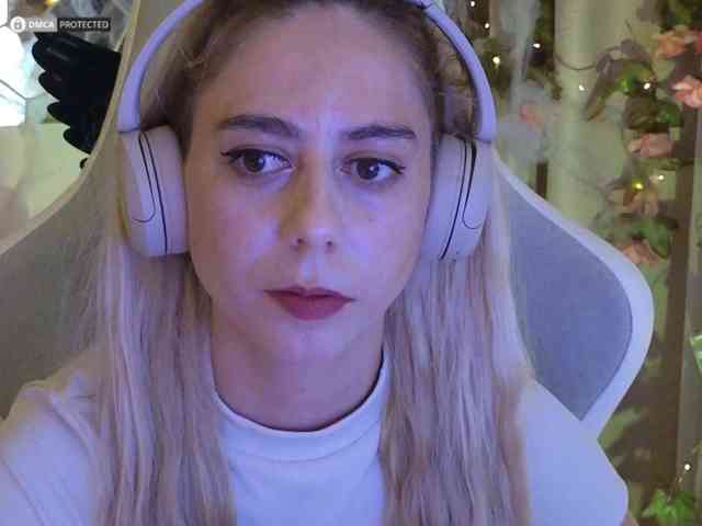 ballerina_capuchina webcam