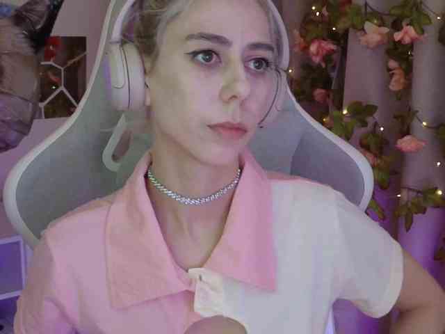 ballerina_capuchina webcam