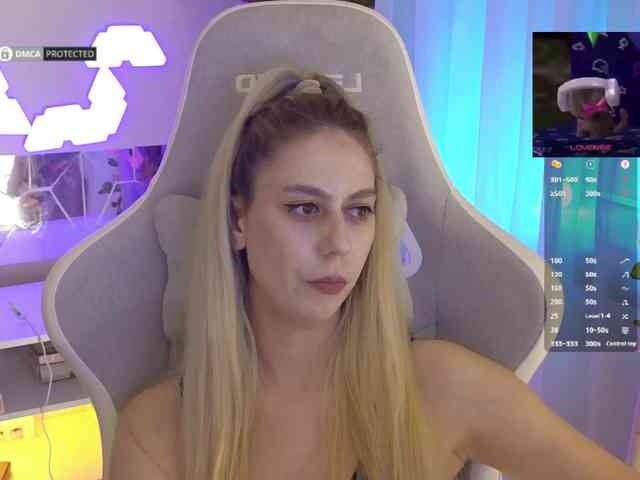 Danil__Kolbasenko webcam