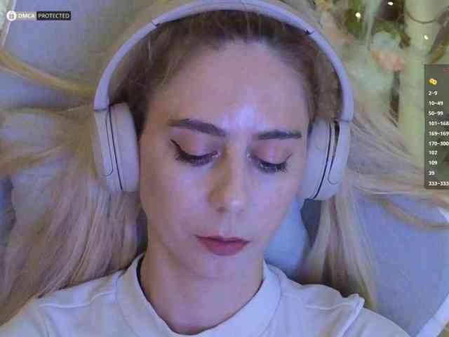 ballerina_capuchina webcam