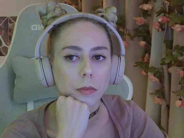 ballerina_capuchina webcam
