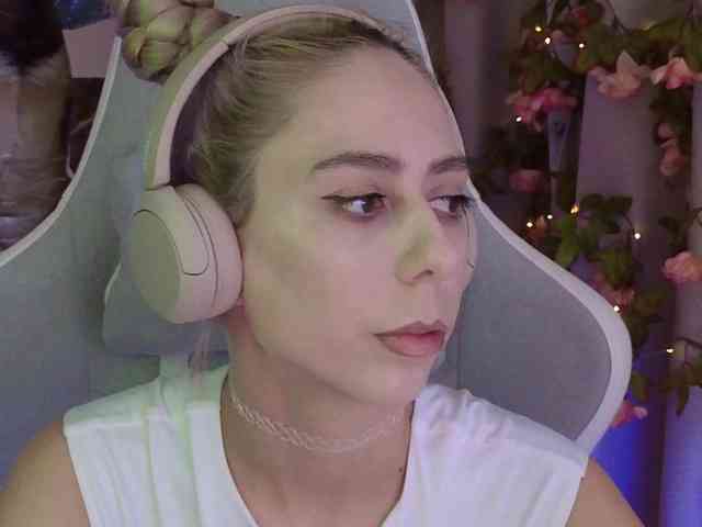 ballerina_capuchina webcam