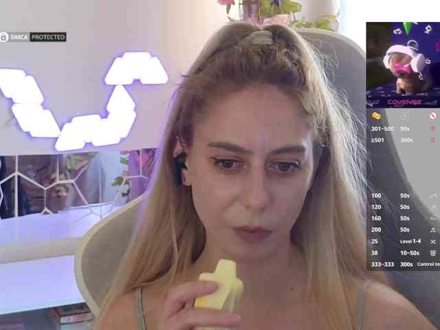 Danil__Kolbasenko webcam