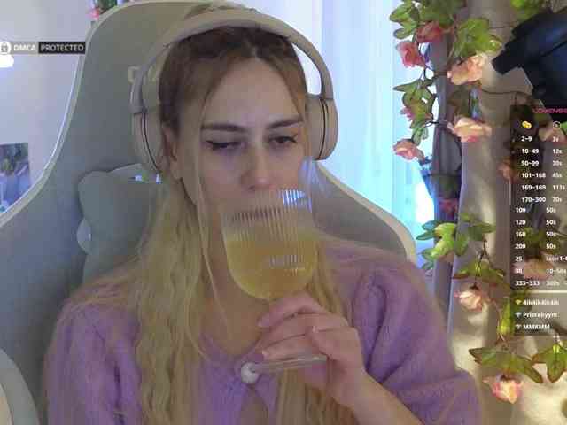 ballerina_capuchina webcam