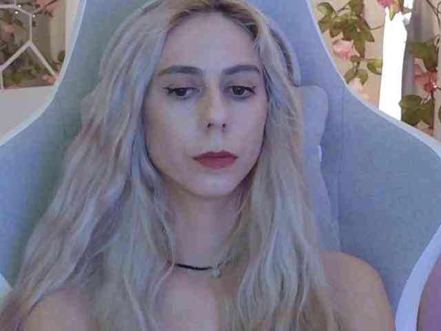 ballerina_capuchina webcam