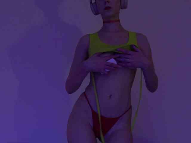 -Light-Fury-'s webcam live show