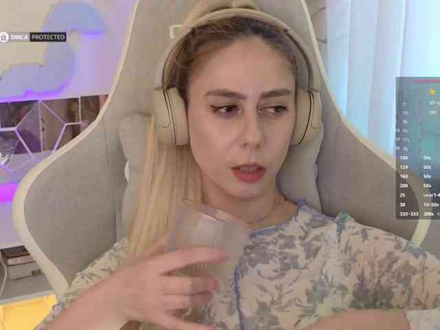 Danil__Kolbasenko webcam