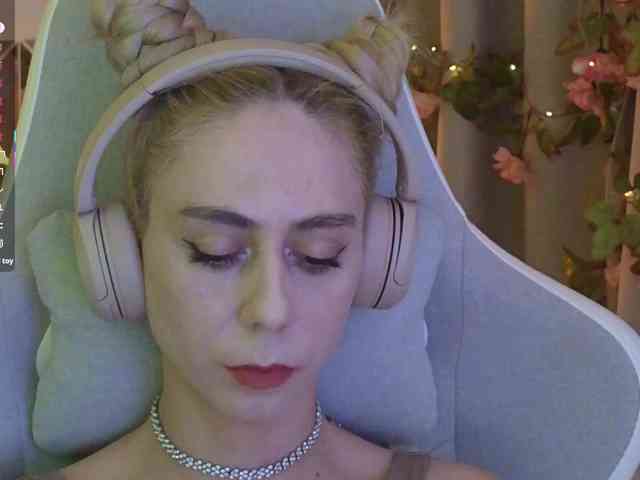 ballerina_capuchina webcam