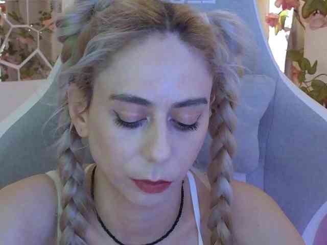 ballerina_capuchina webcam