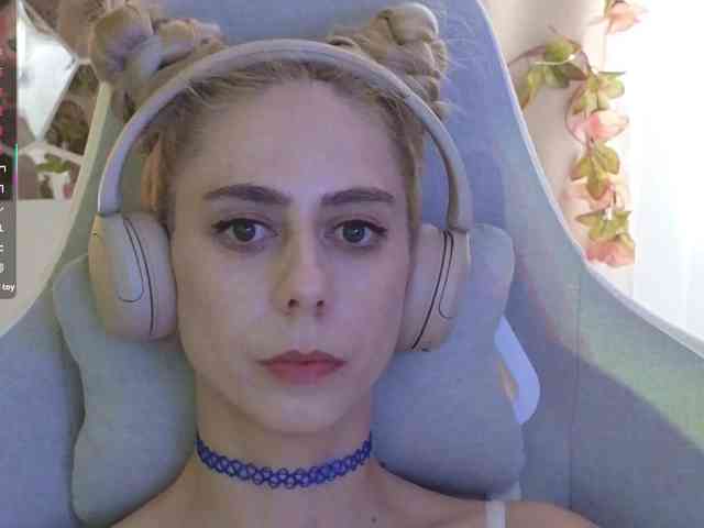 ballerina_capuchina webcam